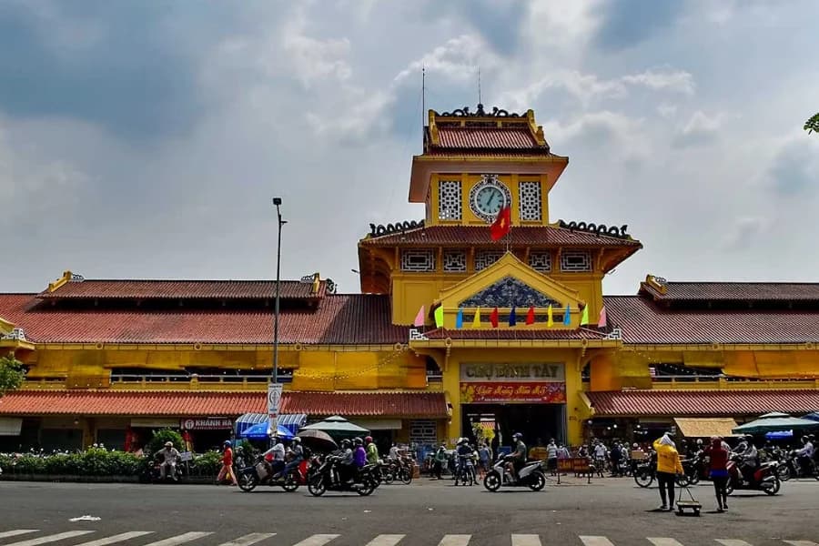 Tet (Vietnamese Lunar New Year)