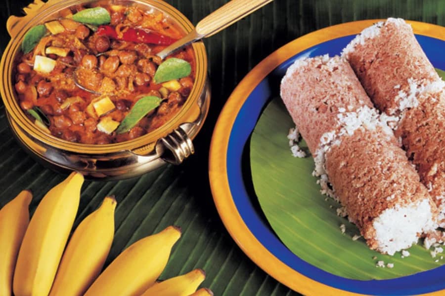 Puttu and Kadala Curry