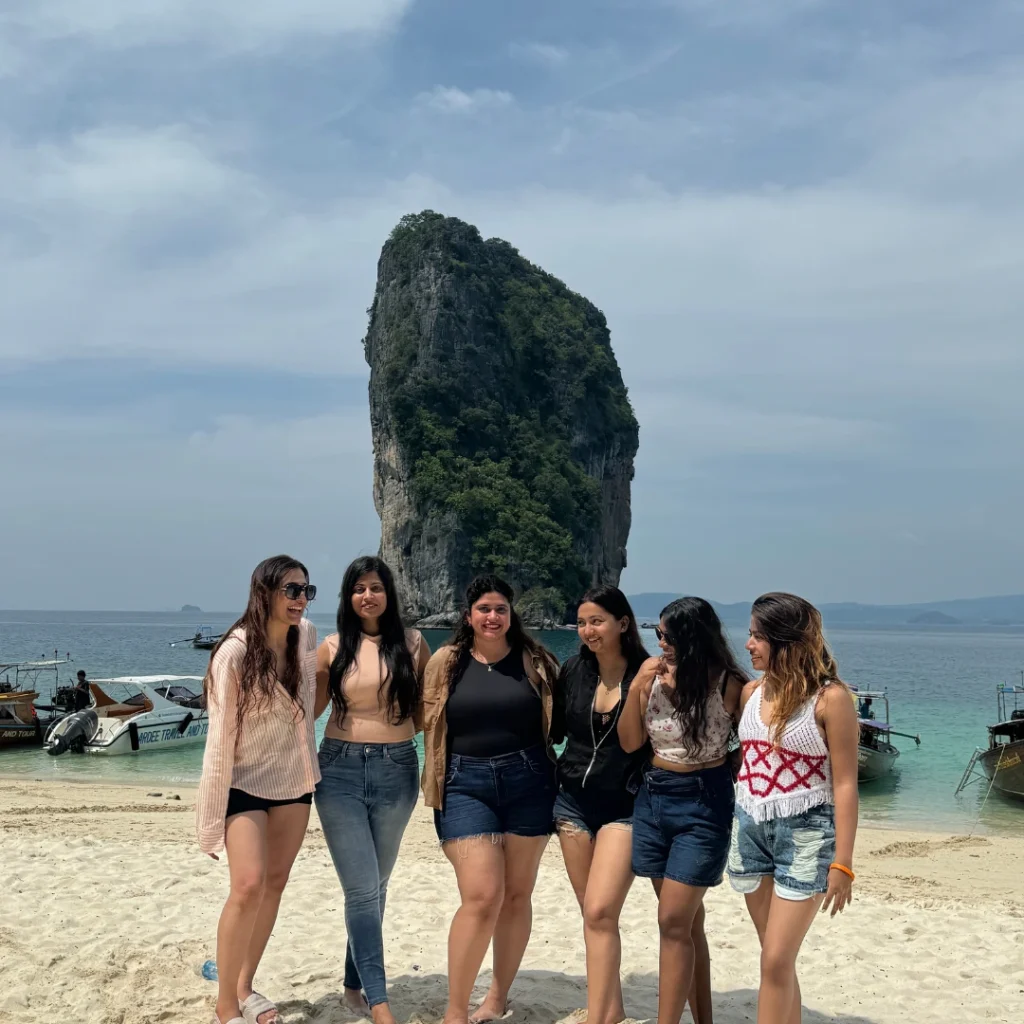 Solo Female Travel - in Thailand