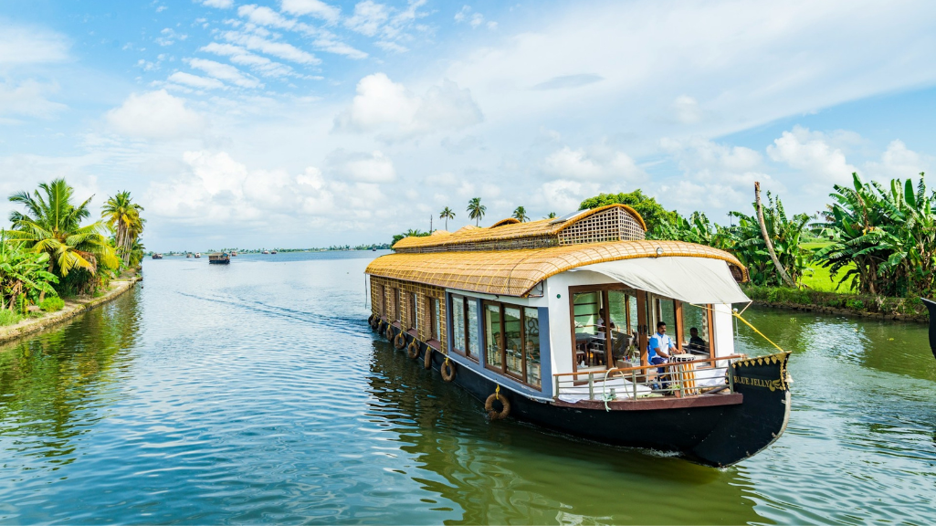 family kerala tour packages